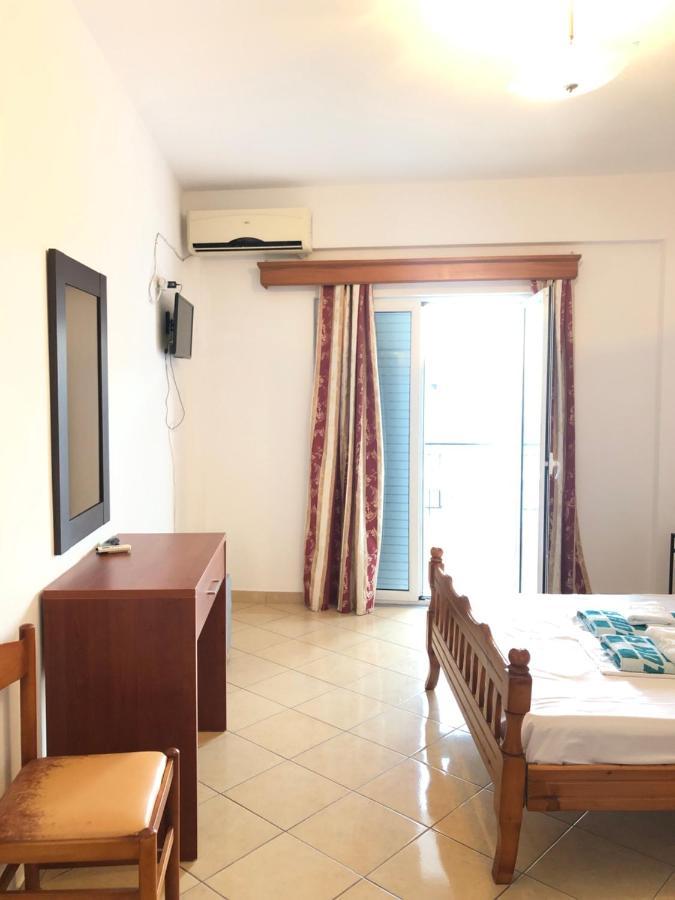 Center Hotel Pirro Χειμάρρα Εξωτερικό φωτογραφία
