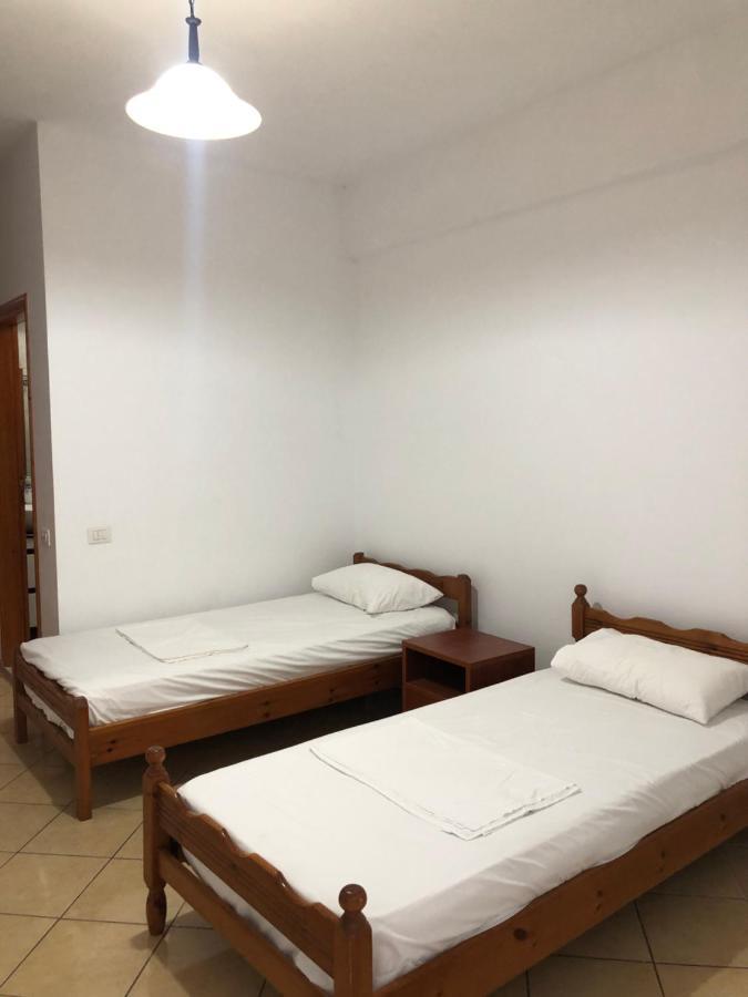 Center Hotel Pirro Χειμάρρα Εξωτερικό φωτογραφία