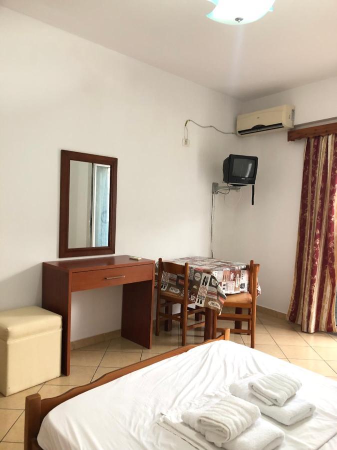 Center Hotel Pirro Χειμάρρα Εξωτερικό φωτογραφία