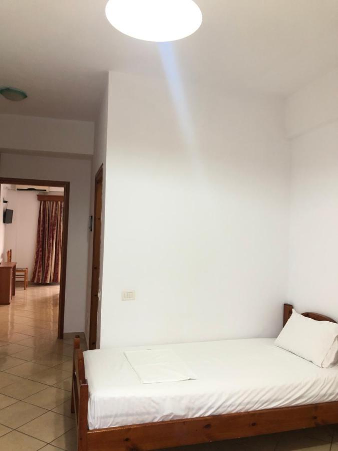 Center Hotel Pirro Χειμάρρα Εξωτερικό φωτογραφία