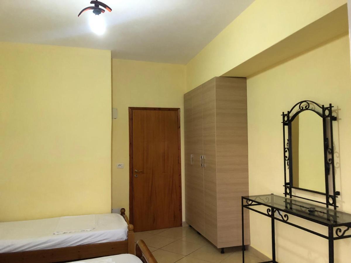 Center Hotel Pirro Χειμάρρα Εξωτερικό φωτογραφία